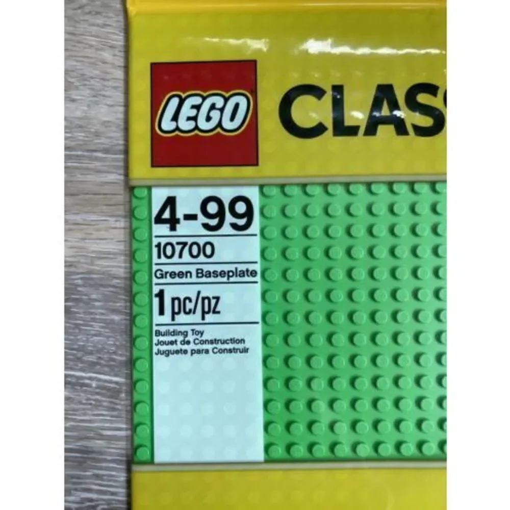 Lego 10700 Classic Green Baseplate Brand New Sealed Ages 4-99